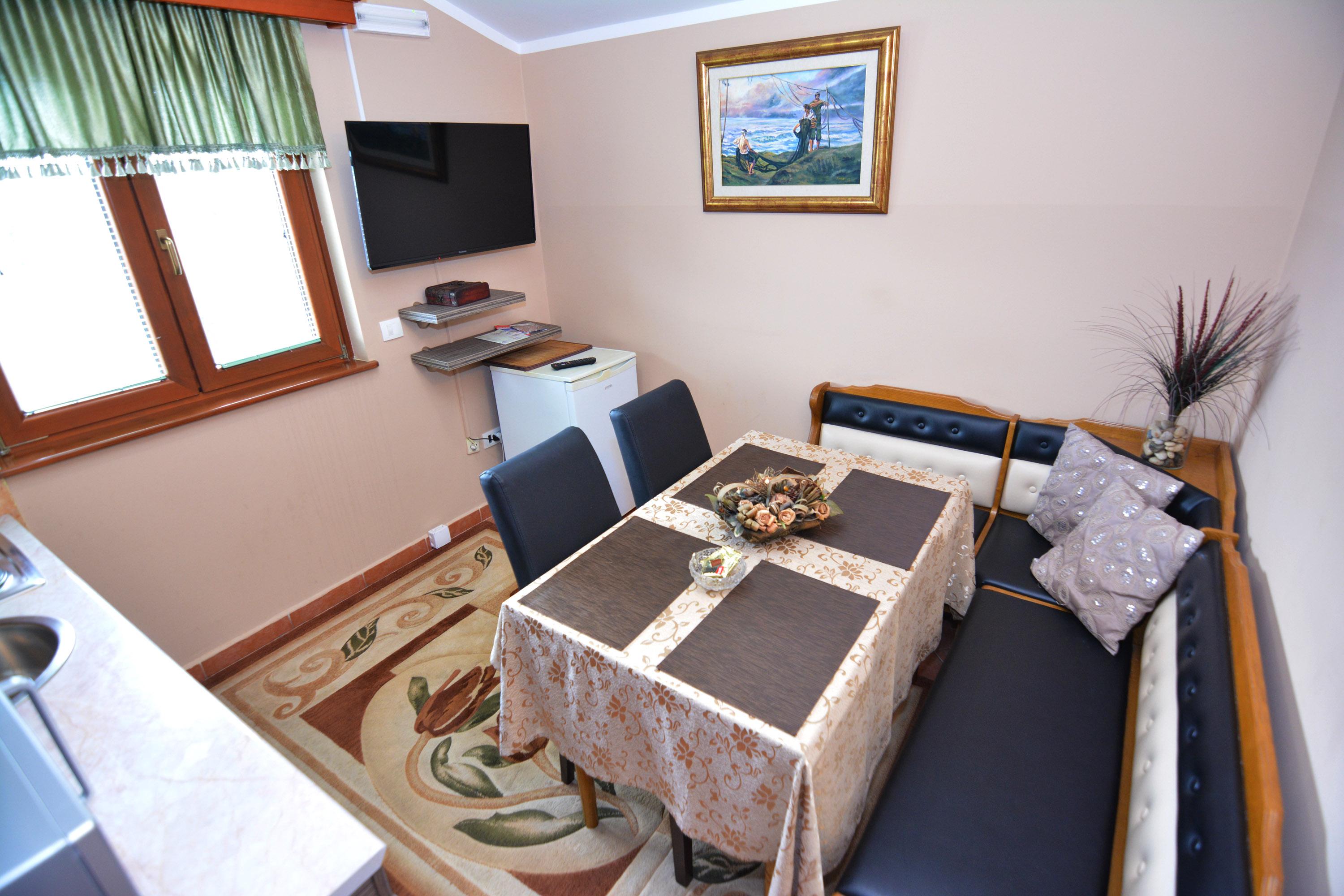 Apartments Bogdanovic Котор Екстер'єр фото