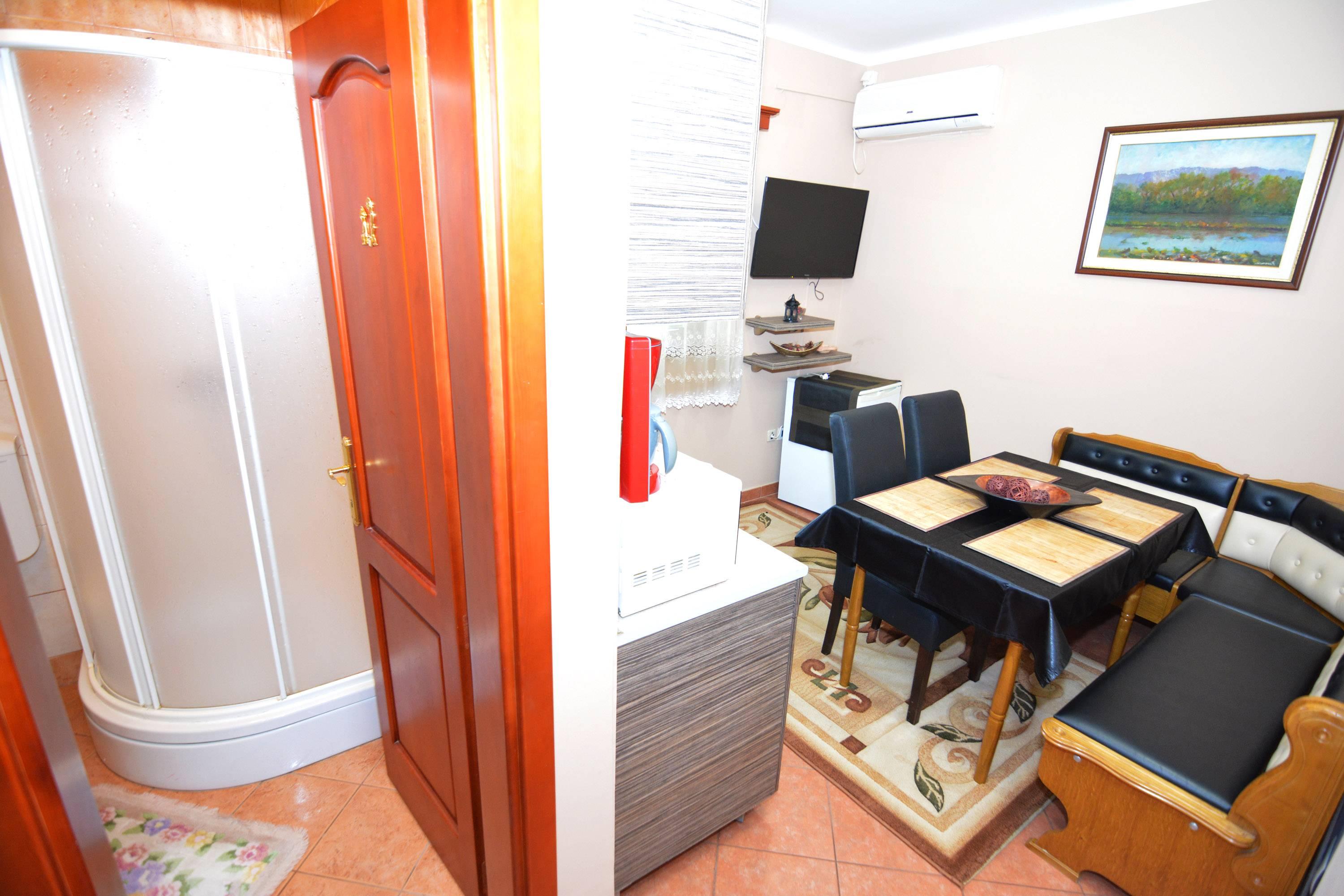 Apartments Bogdanovic Котор Екстер'єр фото