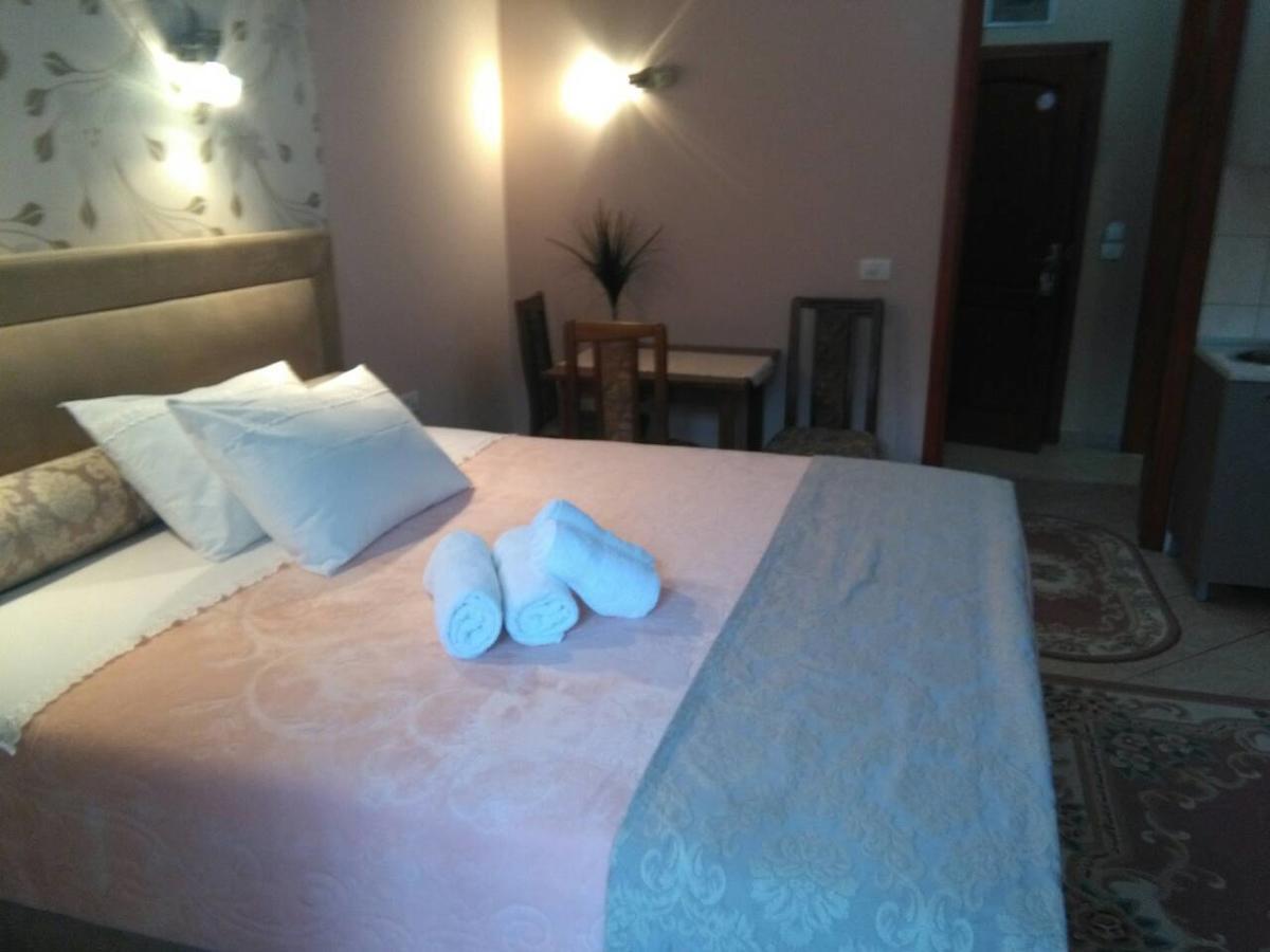 Apartments Bogdanovic Котор Екстер'єр фото