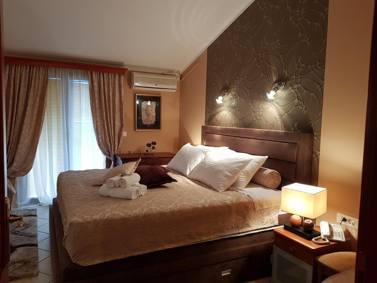 Apartments Bogdanovic Котор Екстер'єр фото
